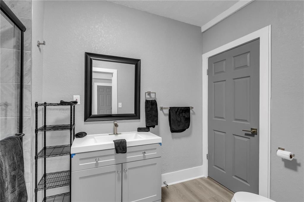 546 S Crescent Avenue — photo 17