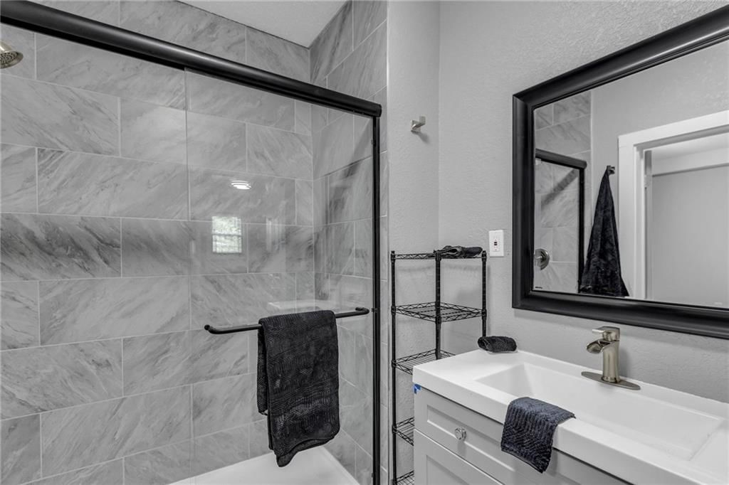 546 S Crescent Avenue — photo 19