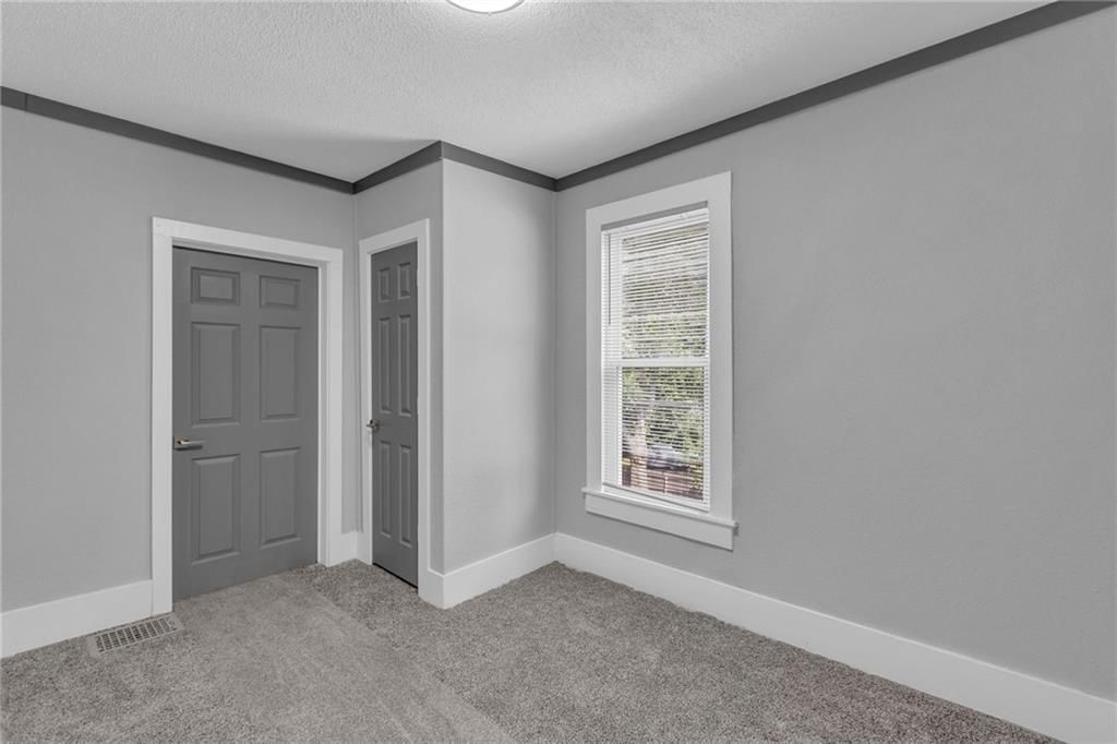 546 S Crescent Avenue — photo 23