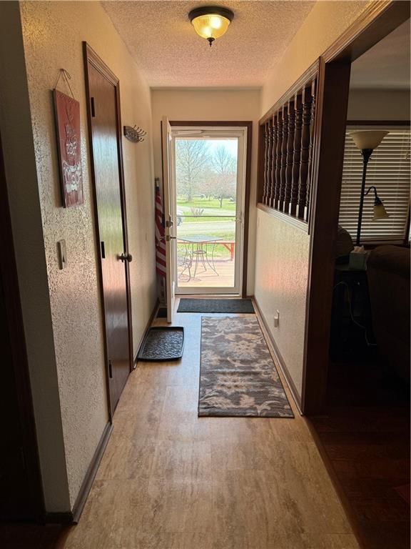 606 E Oak Street — photo 4
