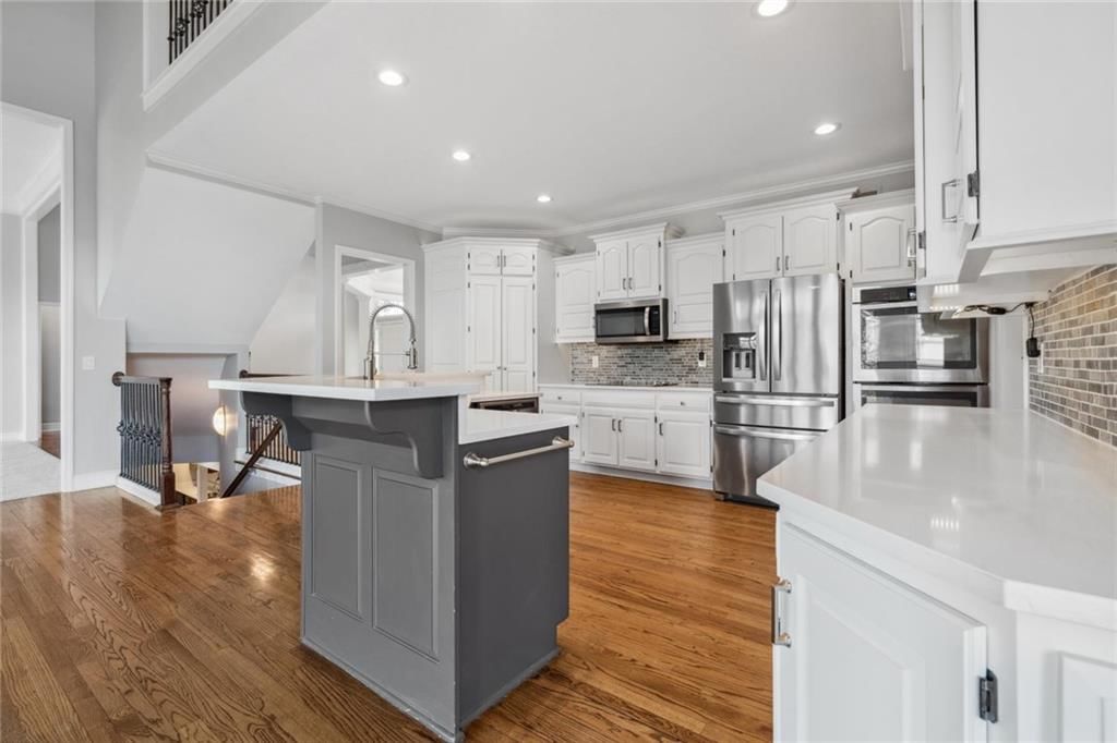 14317 Outlook Street — photo 11