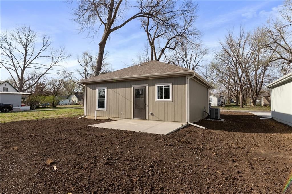 840 E Hamblin Street — photo 24