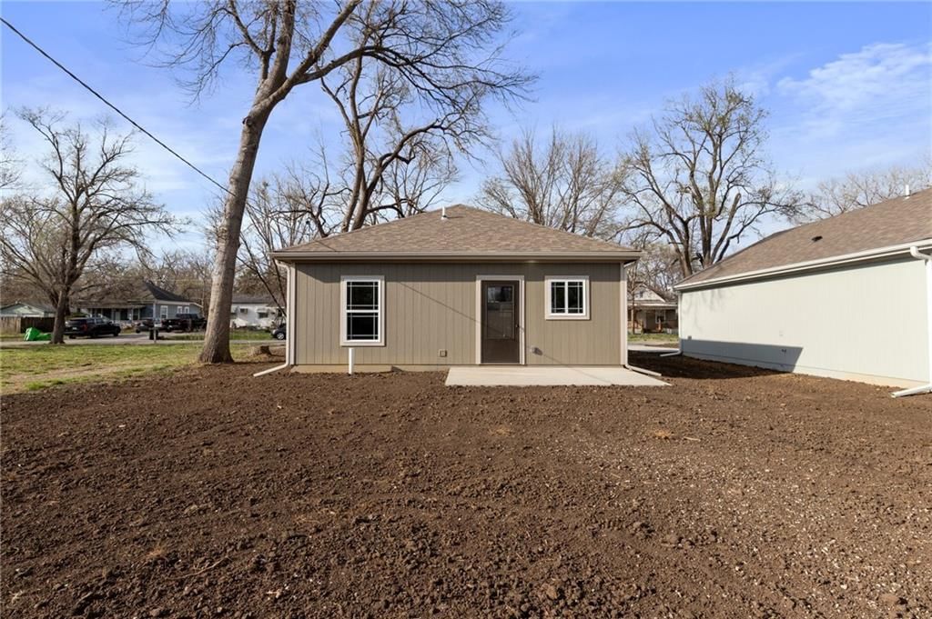 840 E Hamblin Street — photo 25