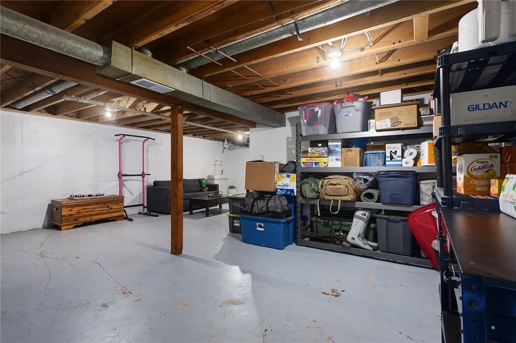 258 S Raum Street — photo 24