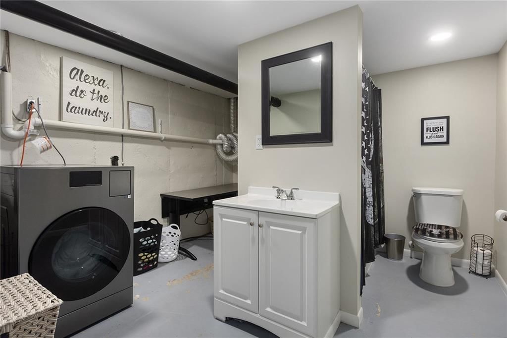 258 S Raum Street — photo 27
