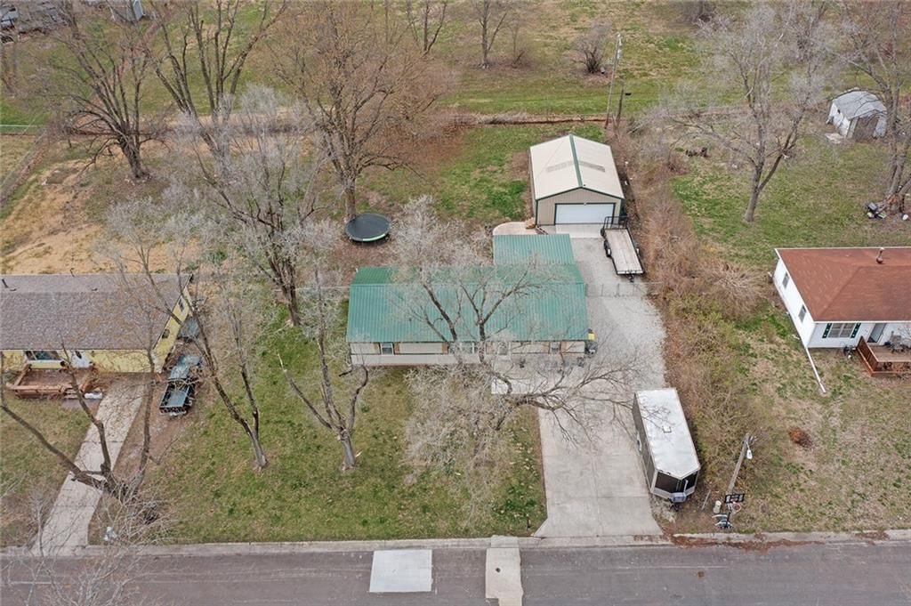 258 S Raum Street — photo 39