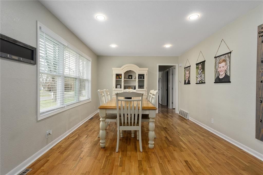 258 S Raum Street — photo 9