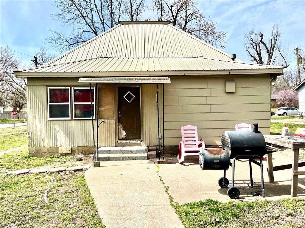 1706 N Washington Street — photo 17