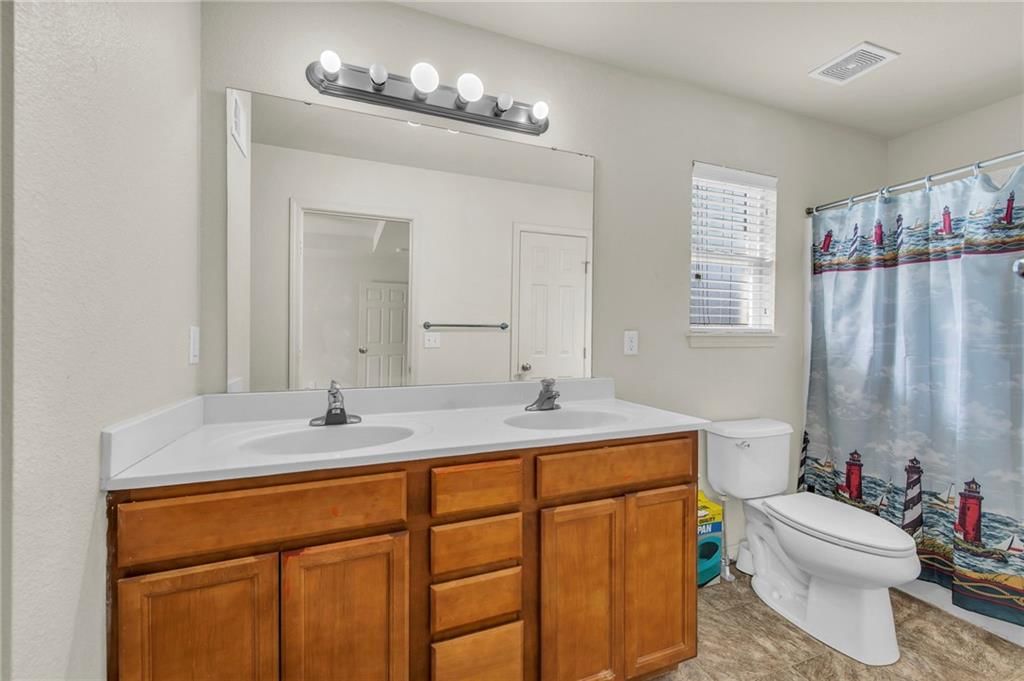 809 Hollis Avenue — photo 15