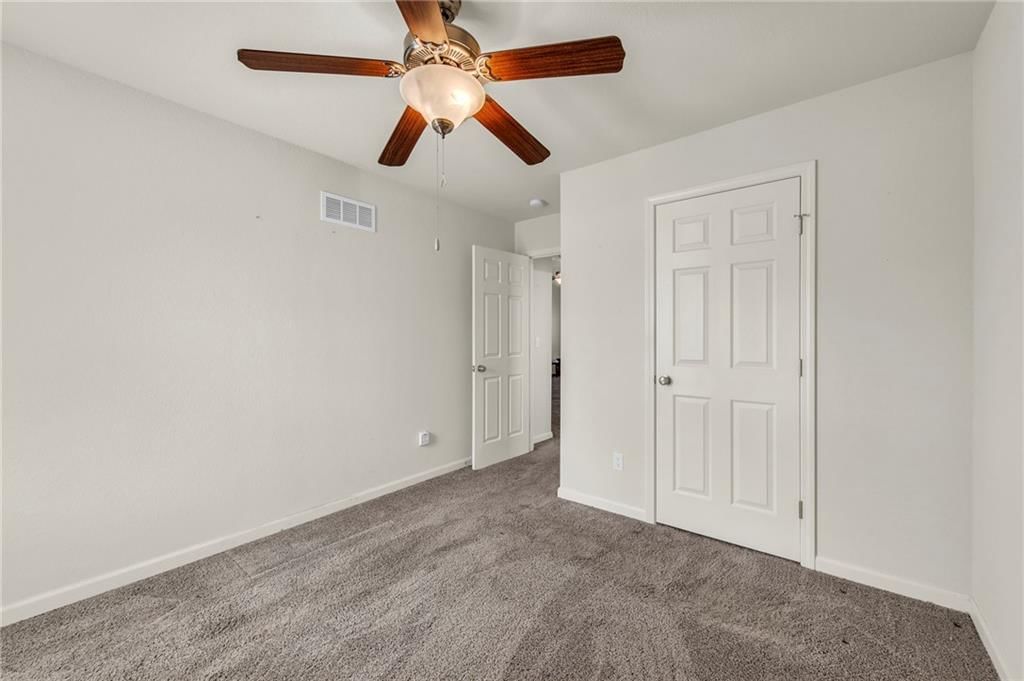 809 Hollis Avenue — photo 20