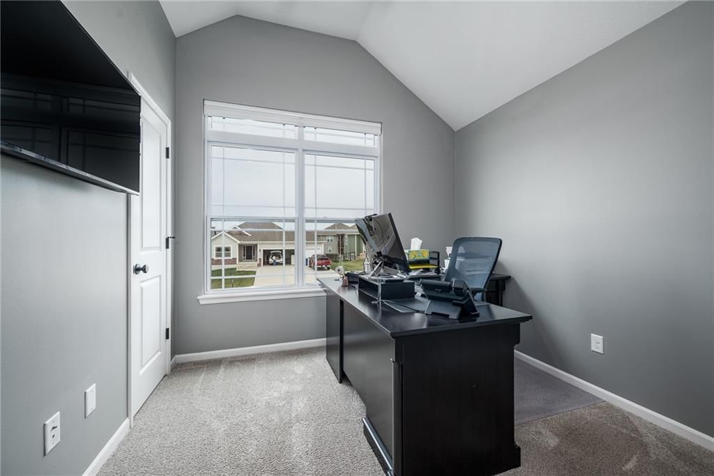 2710 E Locust Court — photo 16