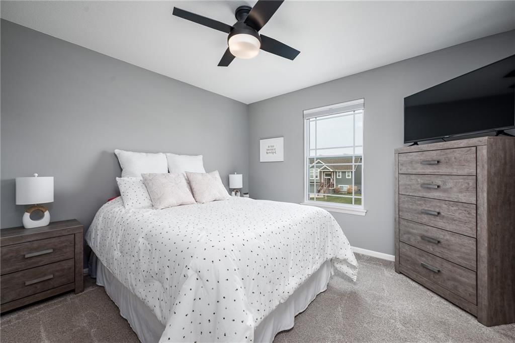 2710 E Locust Court — photo 17