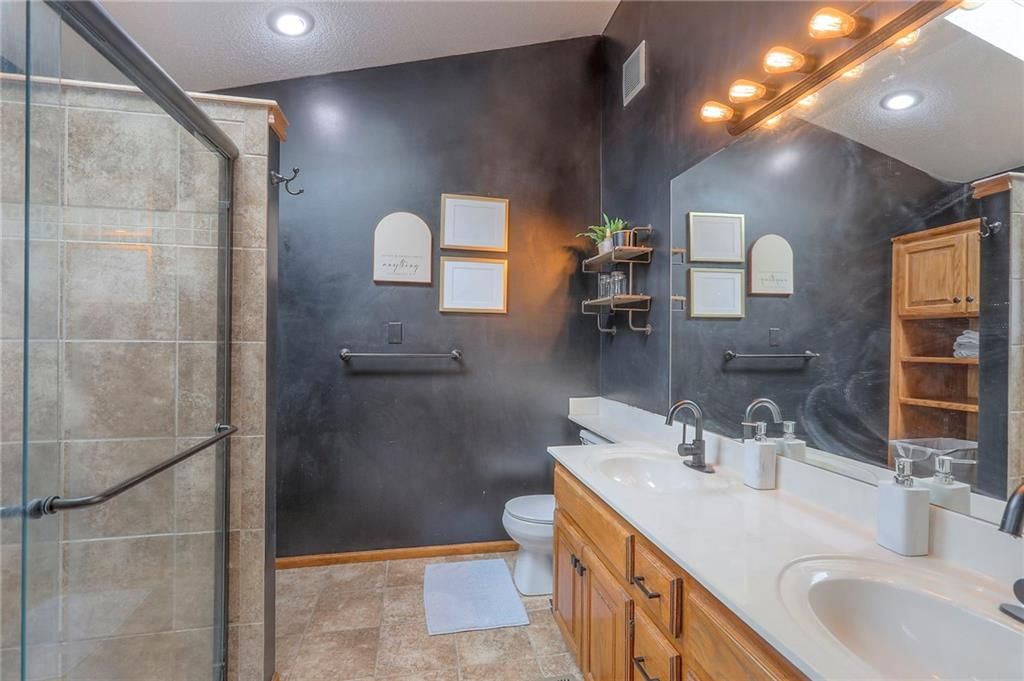 2309 NE SPRINGBROOK Street — photo 28