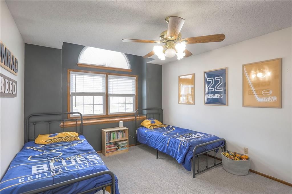2309 NE SPRINGBROOK Street — photo 33