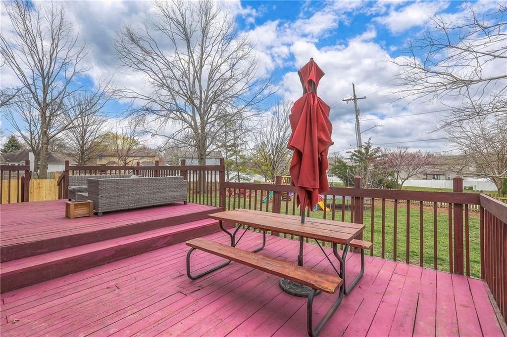 2309 NE SPRINGBROOK Street — photo 36