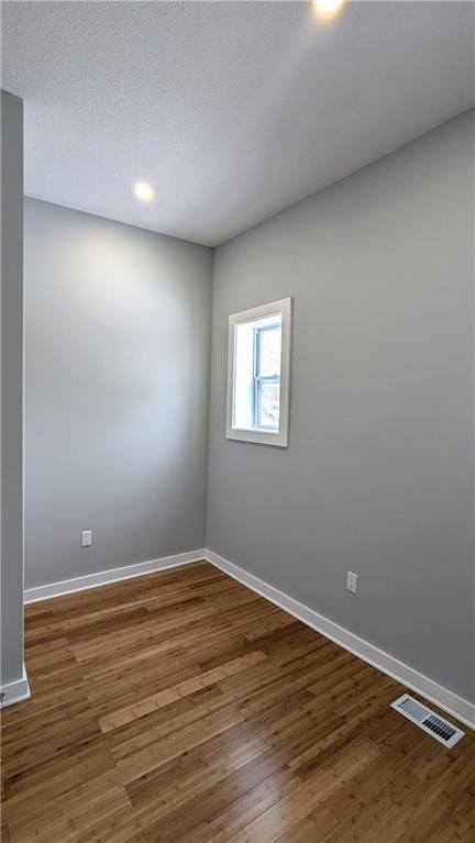 2315 Olive Street — photo 31