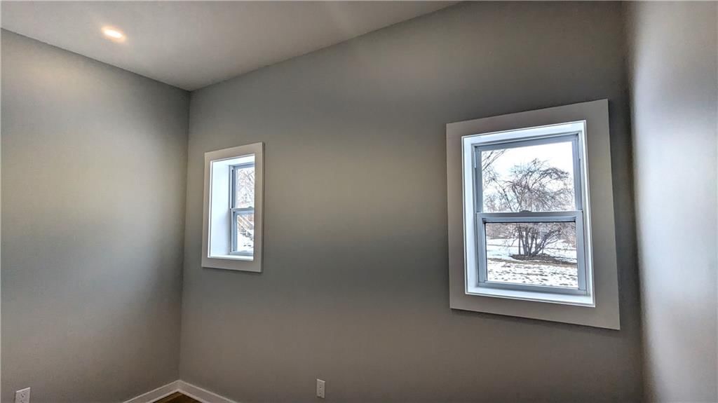 2315 Olive Street — photo 32
