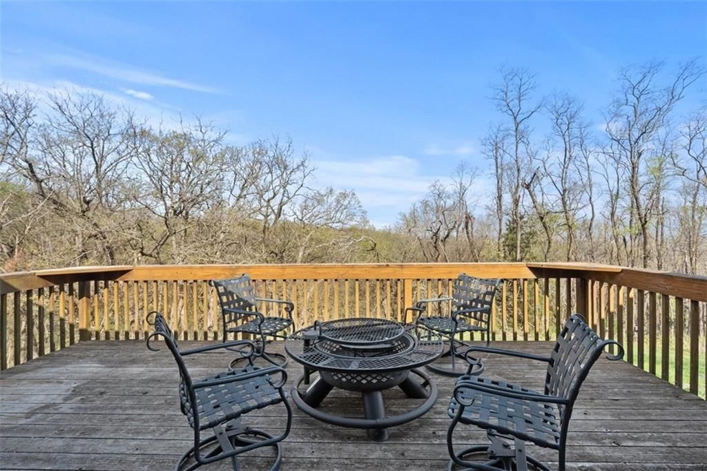 9197 Devils Backbone Road — photo 10