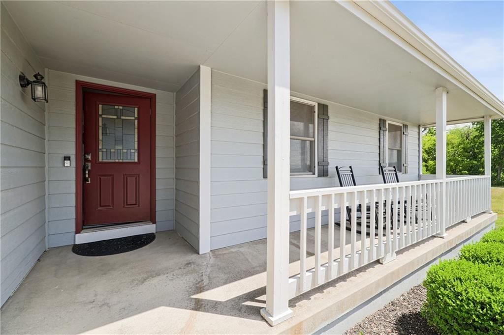 211 Dawn Avenue — photo 3