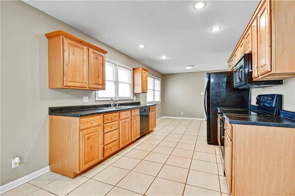 9200 E Linwood Boulevard — photo 12