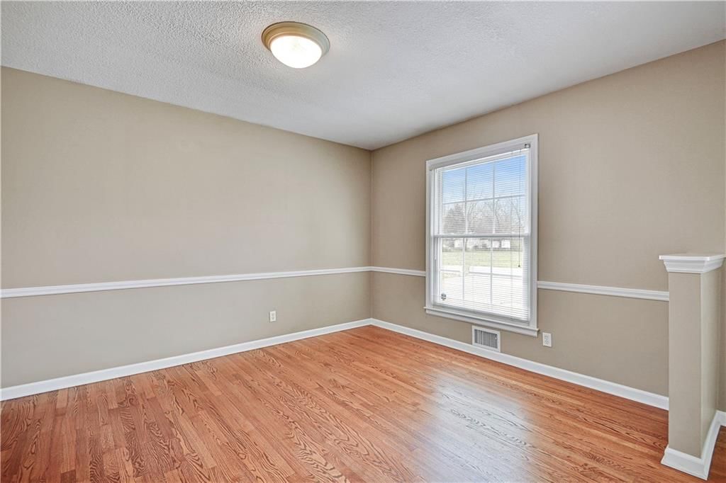 9200 E Linwood Boulevard — photo 10