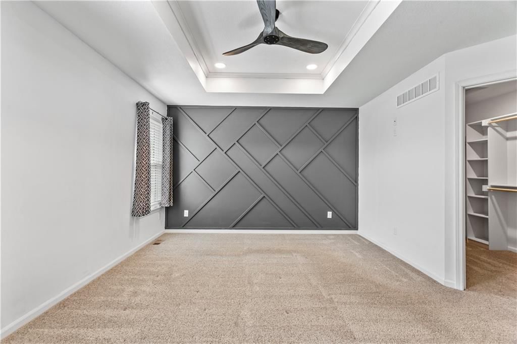 636 SW Gateway Court — photo 13