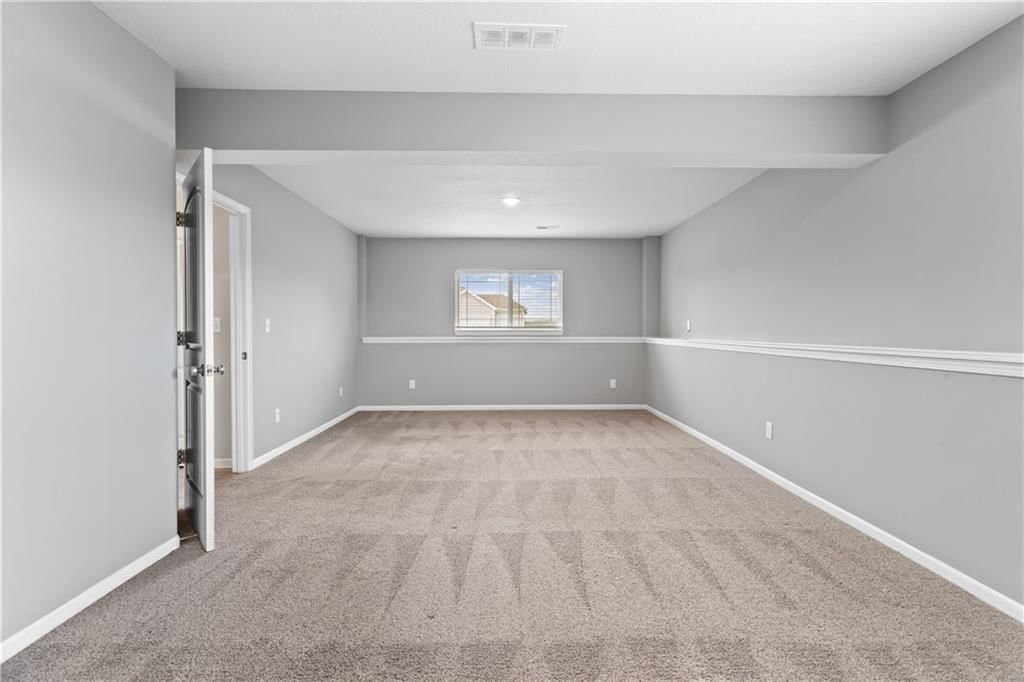 636 SW Gateway Court — photo 25