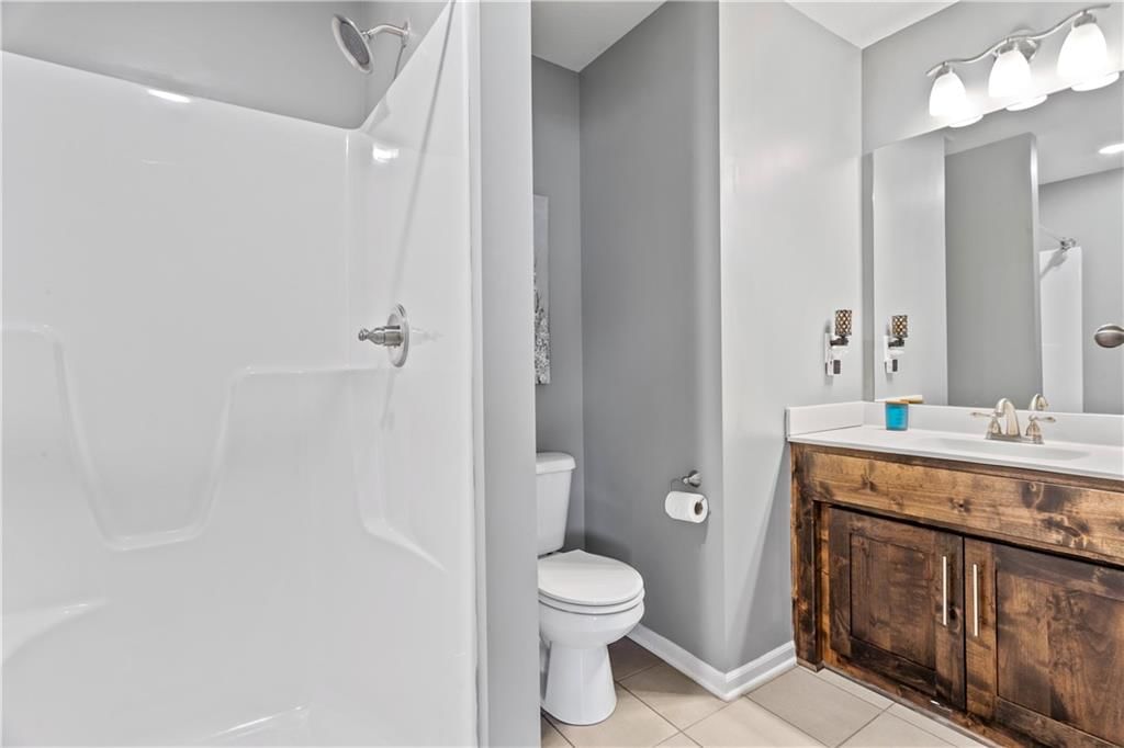 636 SW Gateway Court — photo 26