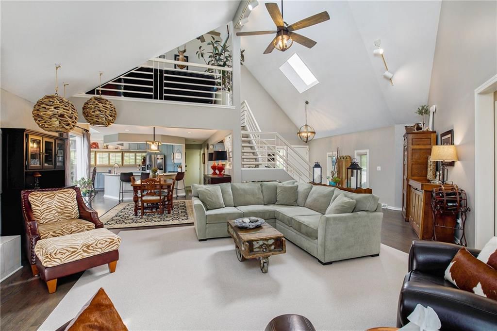 301 NE Landings Drive — photo 8