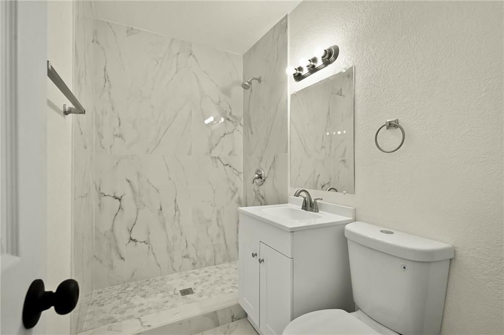 2918 S 26th Street — photo 16