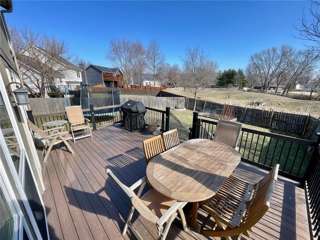 5165 Lakecrest Drive — photo 30