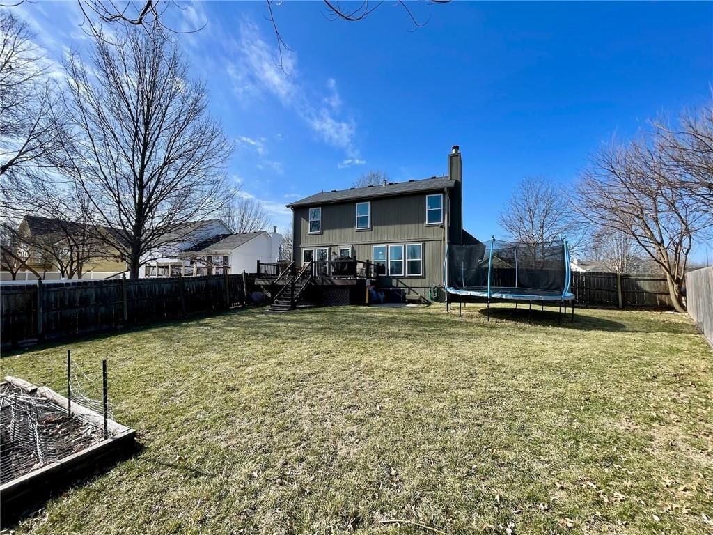 5165 Lakecrest Drive — photo 32
