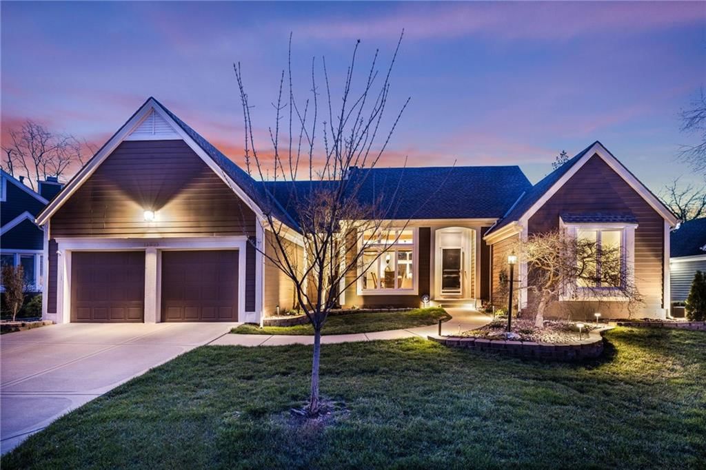 12403 Cambridge Circle, Leawood, KS