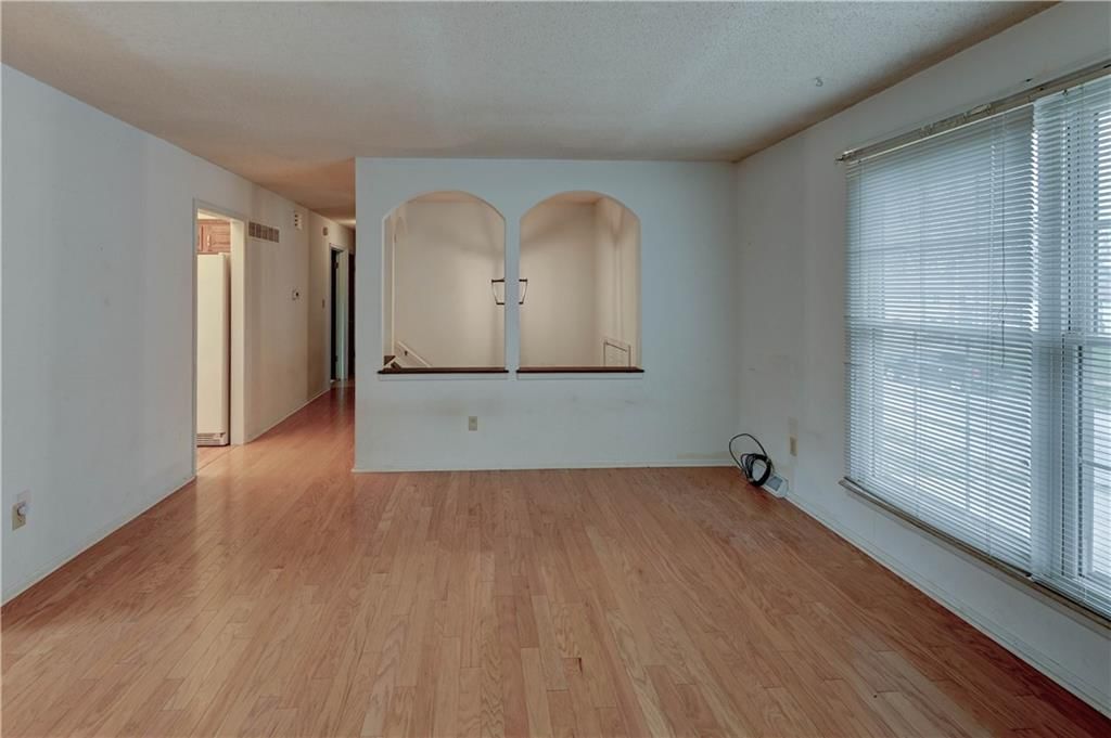 20104 E Millhaven Street — photo 10