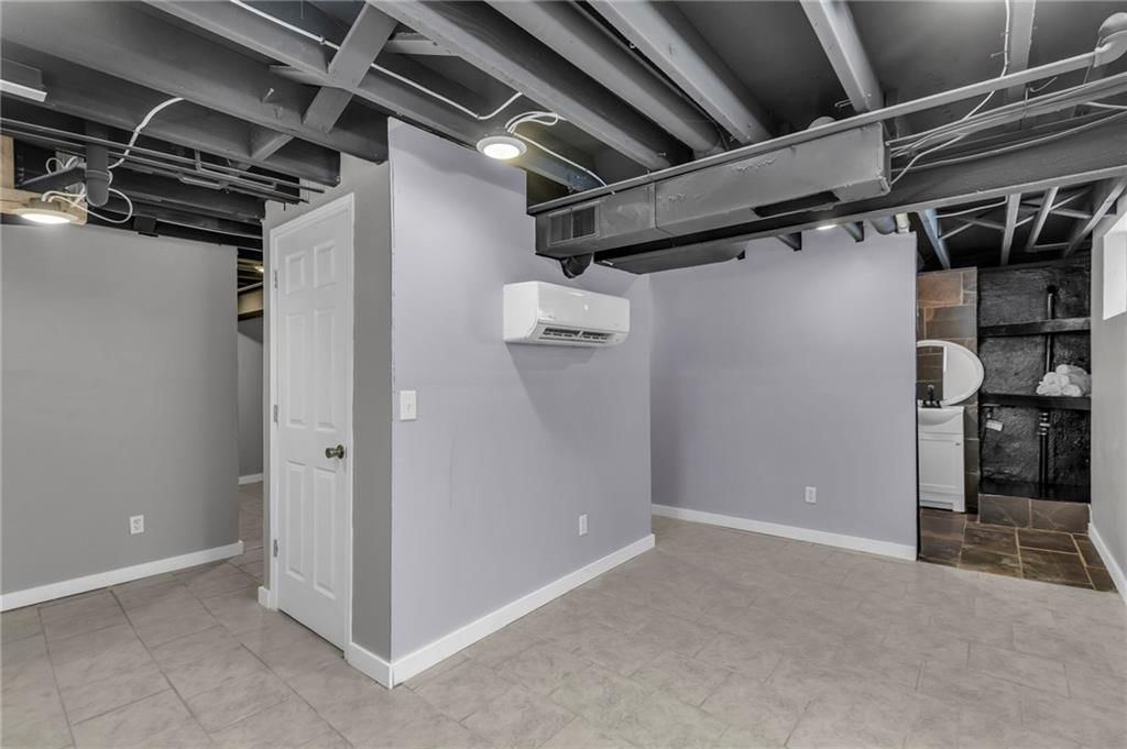 12115 E 47th Terrace — photo 34
