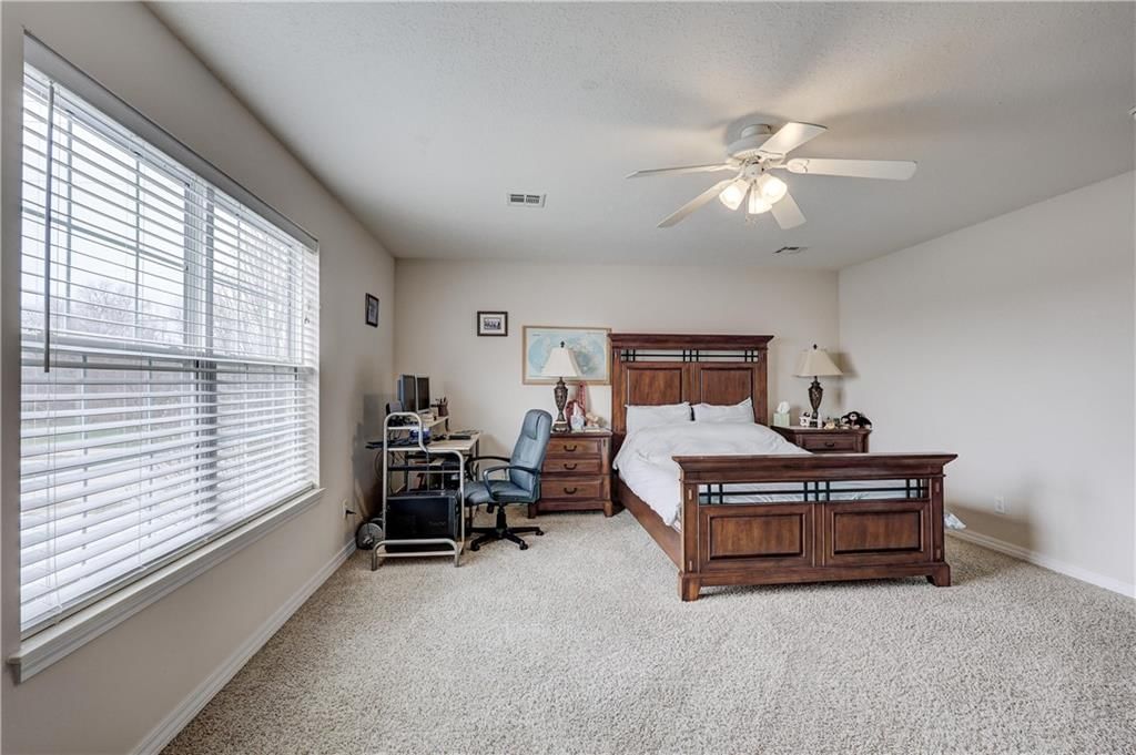 1102 Cedar Crest Drive — photo 31