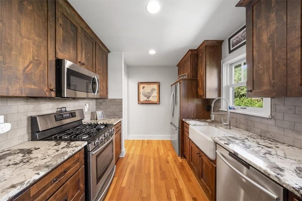 4920 Bell Street — photo 13
