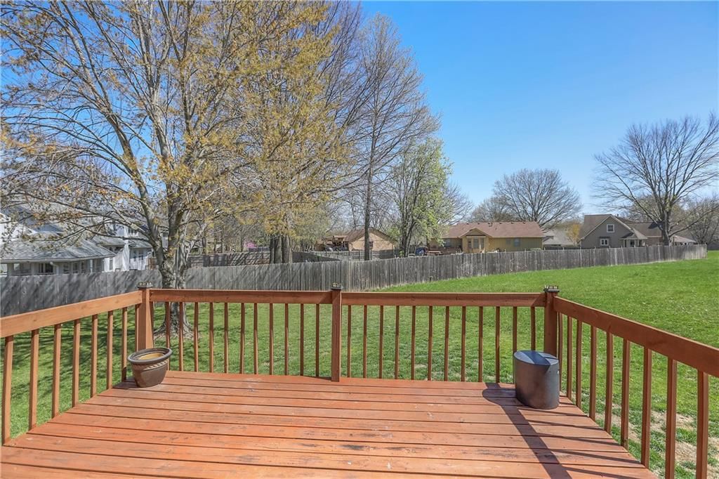 3300 SW Fleming Drive — photo 29
