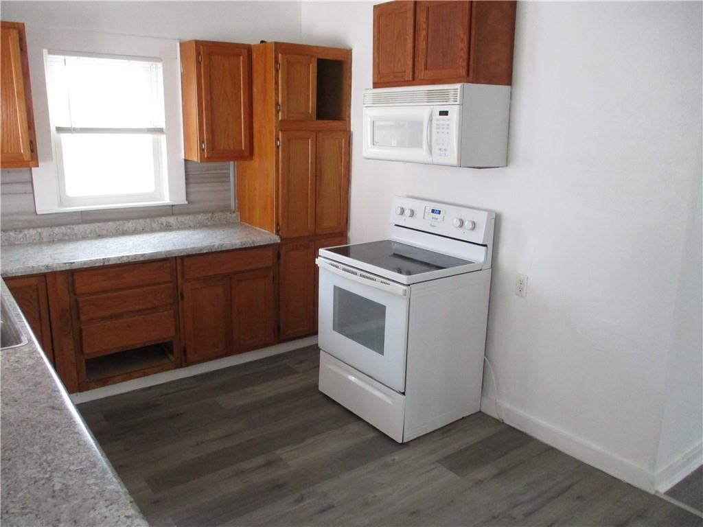 309 Carr Street — photo 10