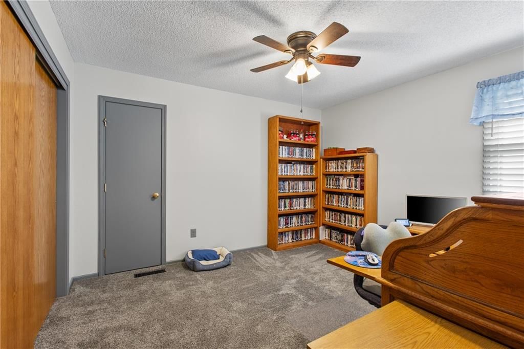 4012 NE Brooktree Lane — photo 30