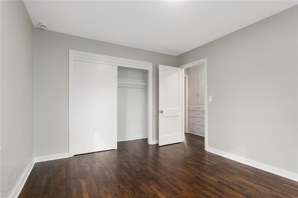 316 E 13th Street — photo 11