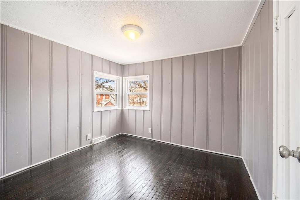 132 N 13th Street — photo 8