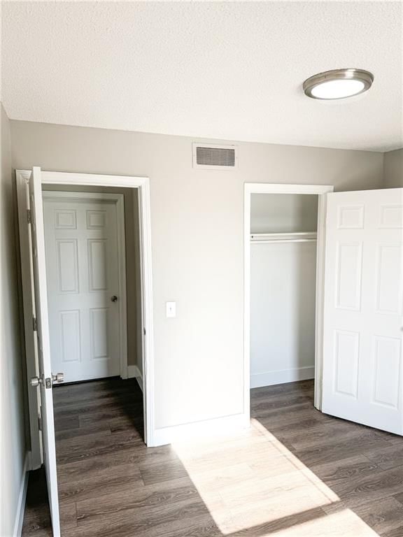 425/427 Castle Drive — photo 16
