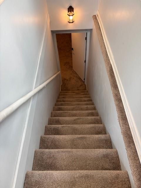 1718 Linden Lane — photo 31