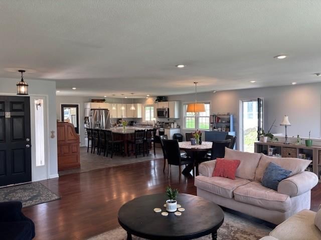 1718 Linden Lane — photo 8