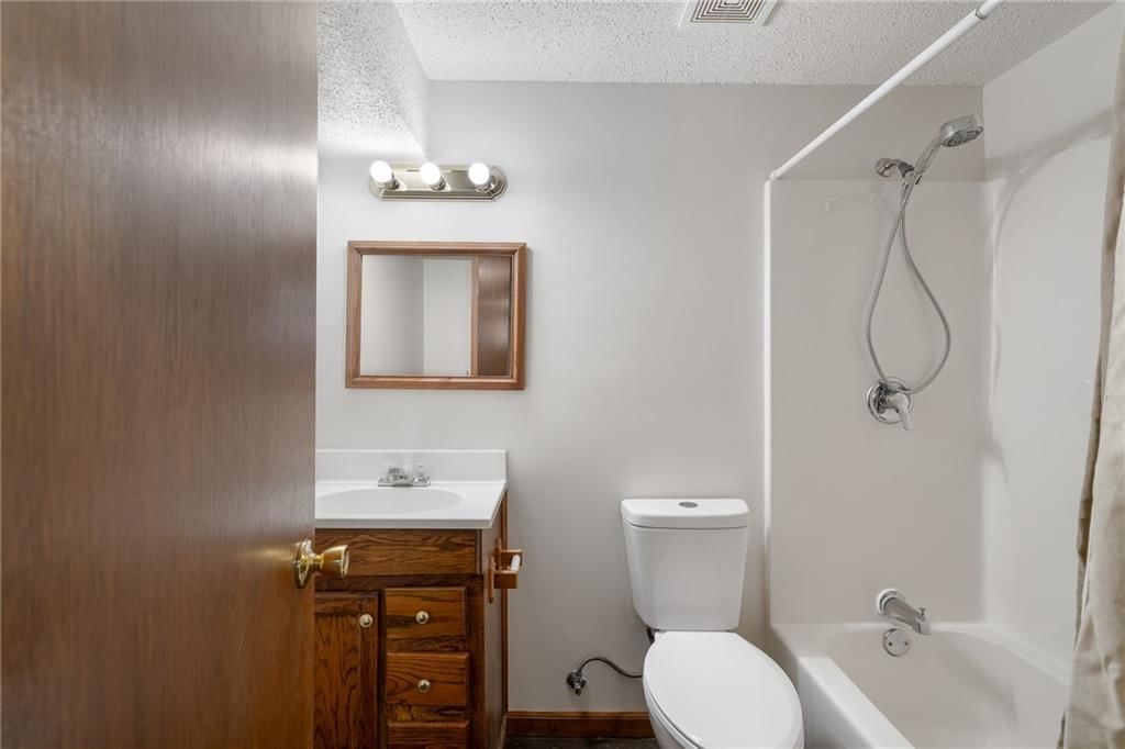 15206 E 33rd Street — photo 23