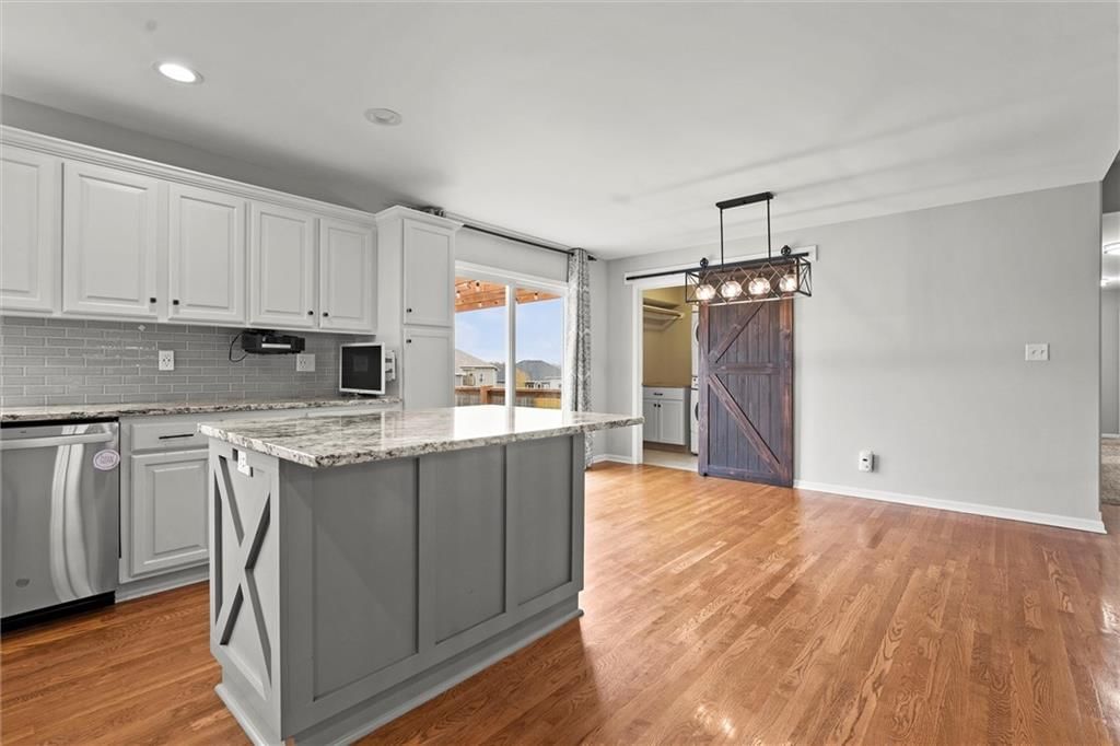 1102 Persimmon Drive — photo 11