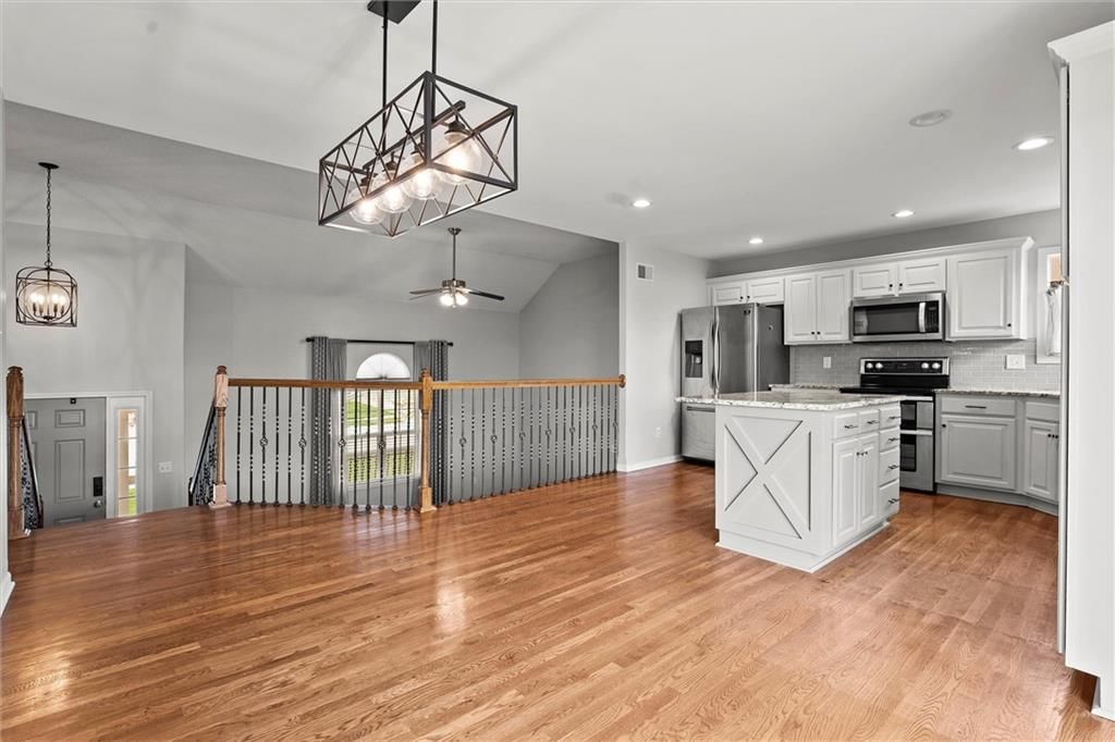 1102 Persimmon Drive — photo 14