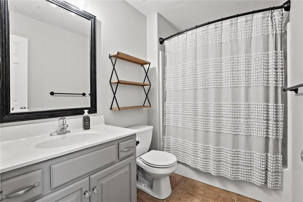 1102 Persimmon Drive — photo 16