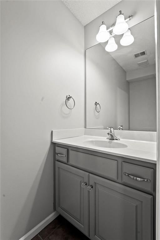1102 Persimmon Drive — photo 31
